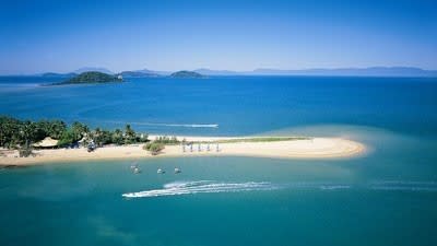 FNQ islands overcrowded with 100-strong buyer interest