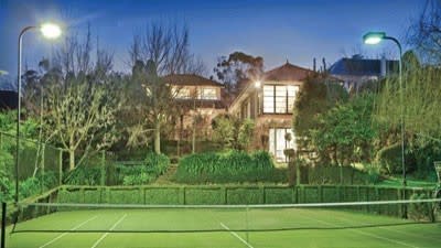Melbourne auction tipping: Half an acre in exclusive Eaglemont