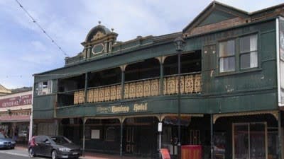 Tasmanian Queenstown’s Hunters Hotel – site of King O’Malley’s campaigning speeches – on the market