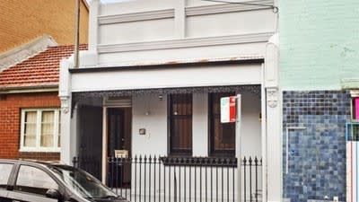 Ice cream giveaway with Camperdown cottage offering