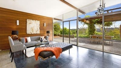 Funky '50s East Lindfield pad sells for well above its reserve