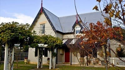 No miracles for Mary MacKillop's former Moss Vale property: Most Discounted Trophy Home of the Week