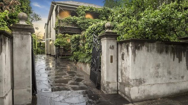 Adman Scott Whybin and Cathy Hains list redundant South Yarra mansion with $7 million plus hopes