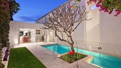 Tamarama loses some glamour as post-GFC prestige sales find their feet