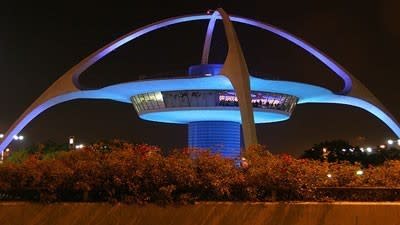 Westfield wins contract for LAX retail space