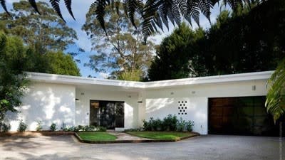 Palm Springs California Modernist style with Sydney upper north shore heritage status