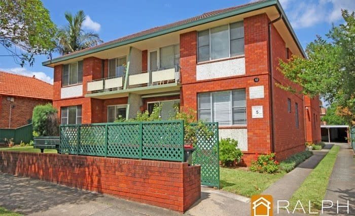 Lakemba record but cheapest among Sydney's opening weekend auction range