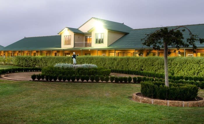 Giddy up! Lloyd Williams relists Macedon Lodge