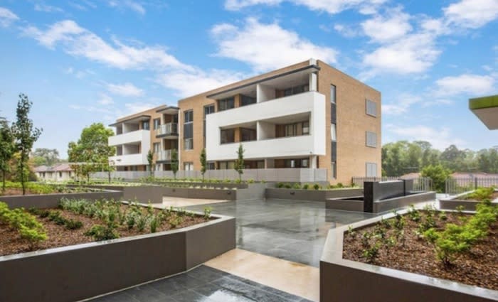 Baulkham Hills and Hawkesbury apartment values tumble 19% off peak pricing