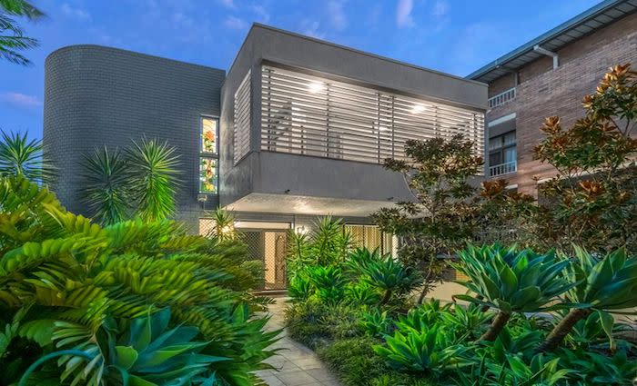 Property developers Glance and Allan Mean list New Farm riverfront home