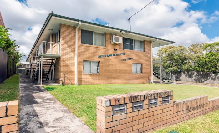 Norman Park block of flats sells over reserve