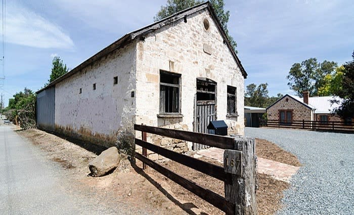 Historic Mount Annan at Oakbank, SA sells for $2.2 million