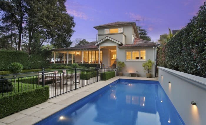 $2.62 million Pymble sale at $120,000 over reserve