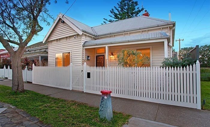 No big steal as Seddon Edwardian sells at $700,000