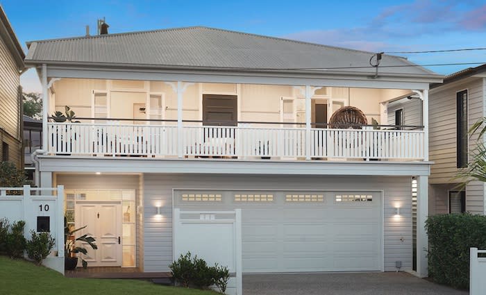 Ex-Broncos coach Anthony Seibold sells Paddington home