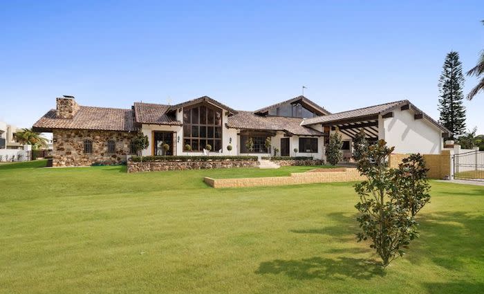 Insurerbuild partners emerge as $9.6 million Portsea buyers