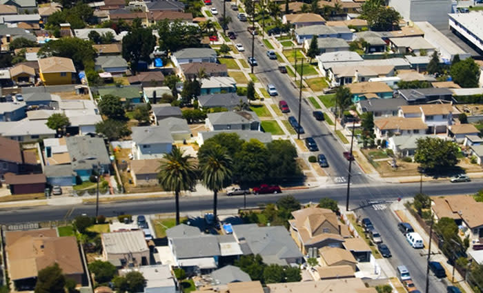 Buy, rent, or do both: the perversion of negative gearing