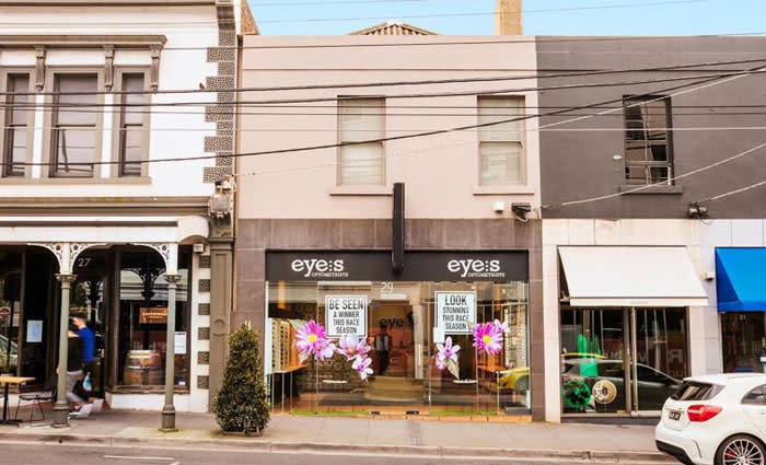 Toorak Road shop and apartment in South Yarra listed