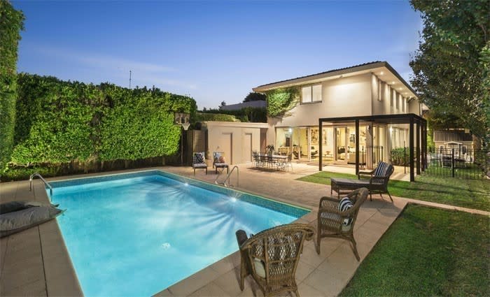 Mark Skaife sells in Toorak