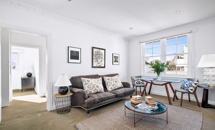 Leckie's Woollahra bolthole sells for $100,000 less than bought for