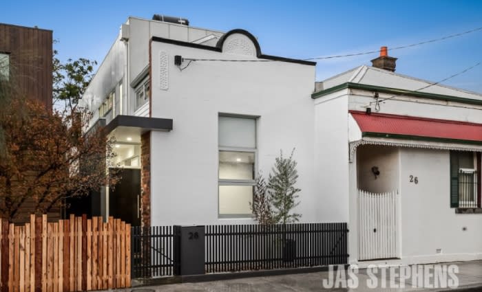 Former hessian bag factory in Yarraville sells for $1,315,000