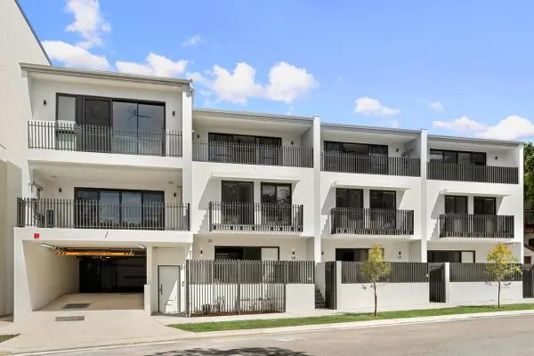 Sydney Park Terraces, St Peters Sydney Park Terraces, St Peters