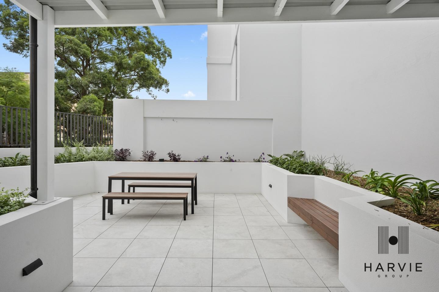 Auburn Square, Stage 1