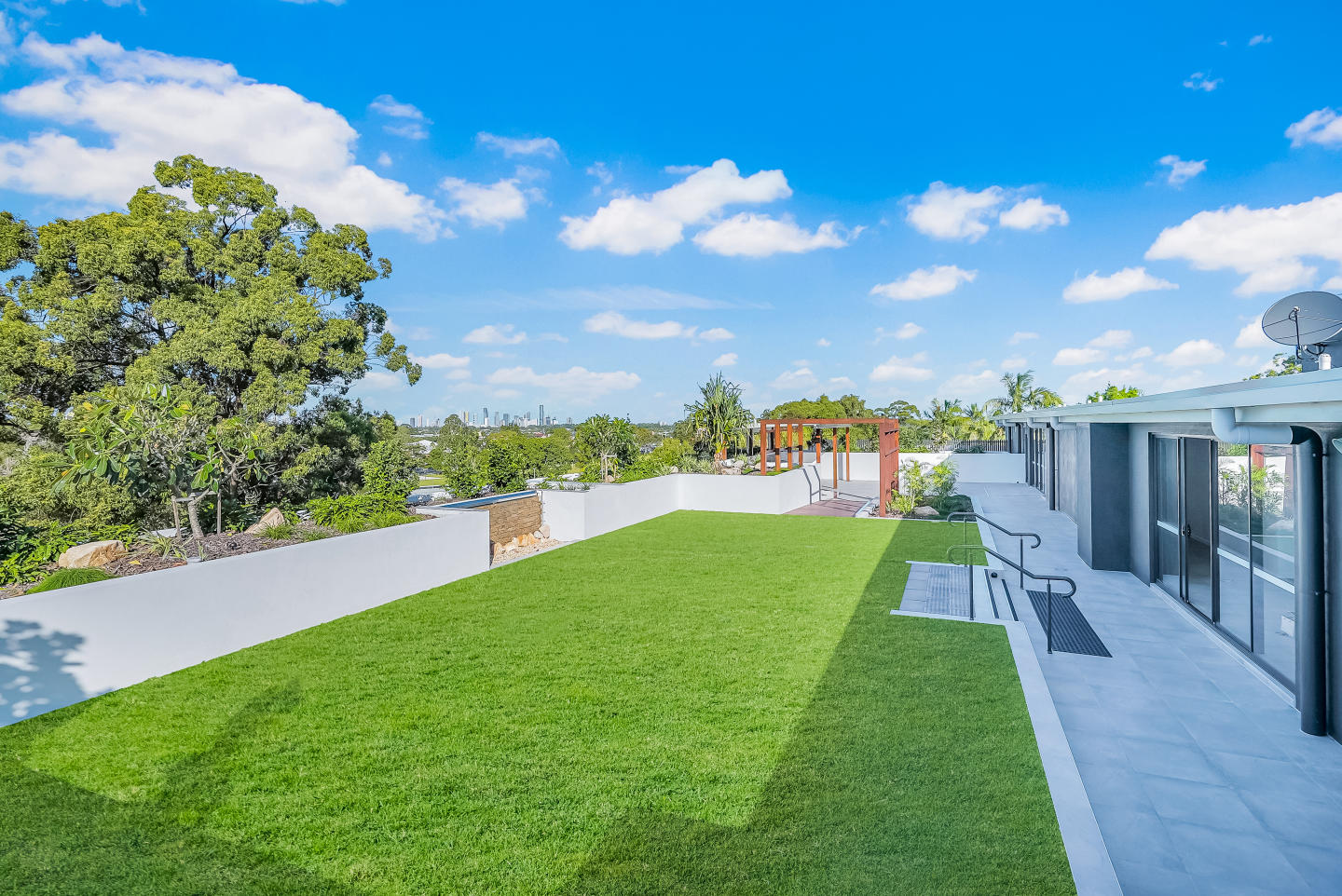 Woodtree Residences