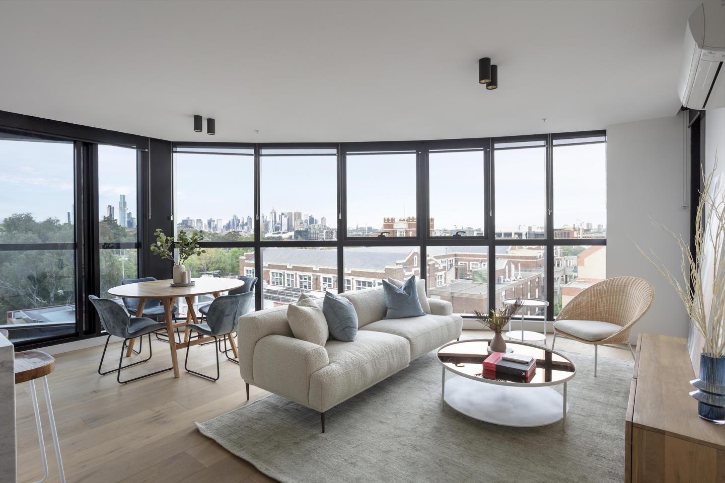 5 reasons to consider a home at 661 Chapel Street in Melbourne