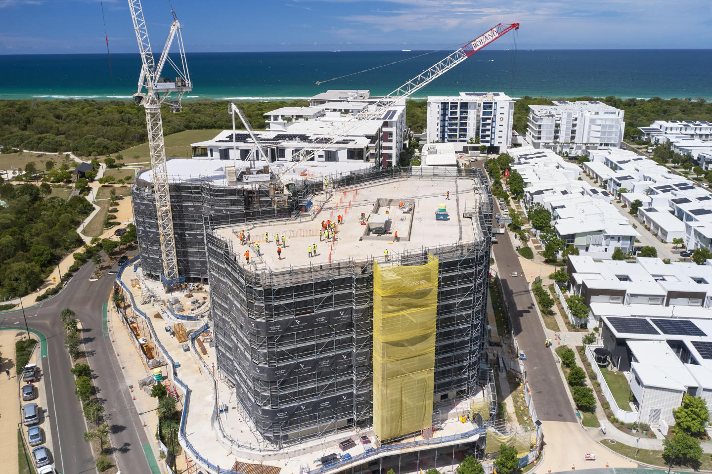 Gardner Vaughan Group tops out Bask Bokarina apartments