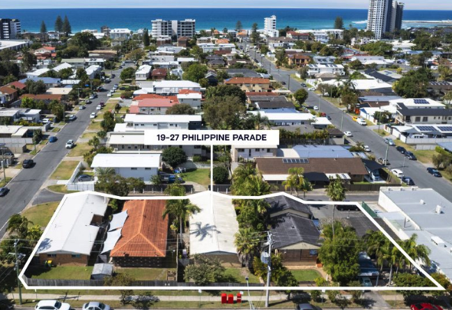 Developers to swoop on one of Palm Beach's largest sites