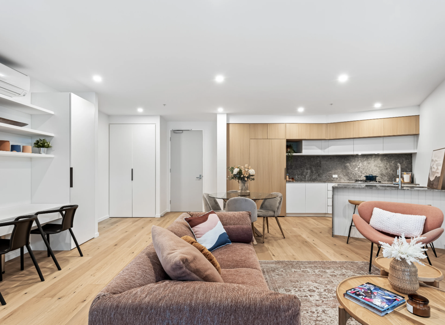 DealCorp's Lunar at Polaris 3083 offers prime investment opportunity in Bundoora