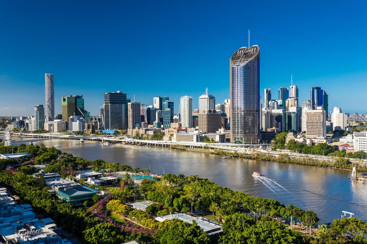 What happened to Brisbane apartment values over August?