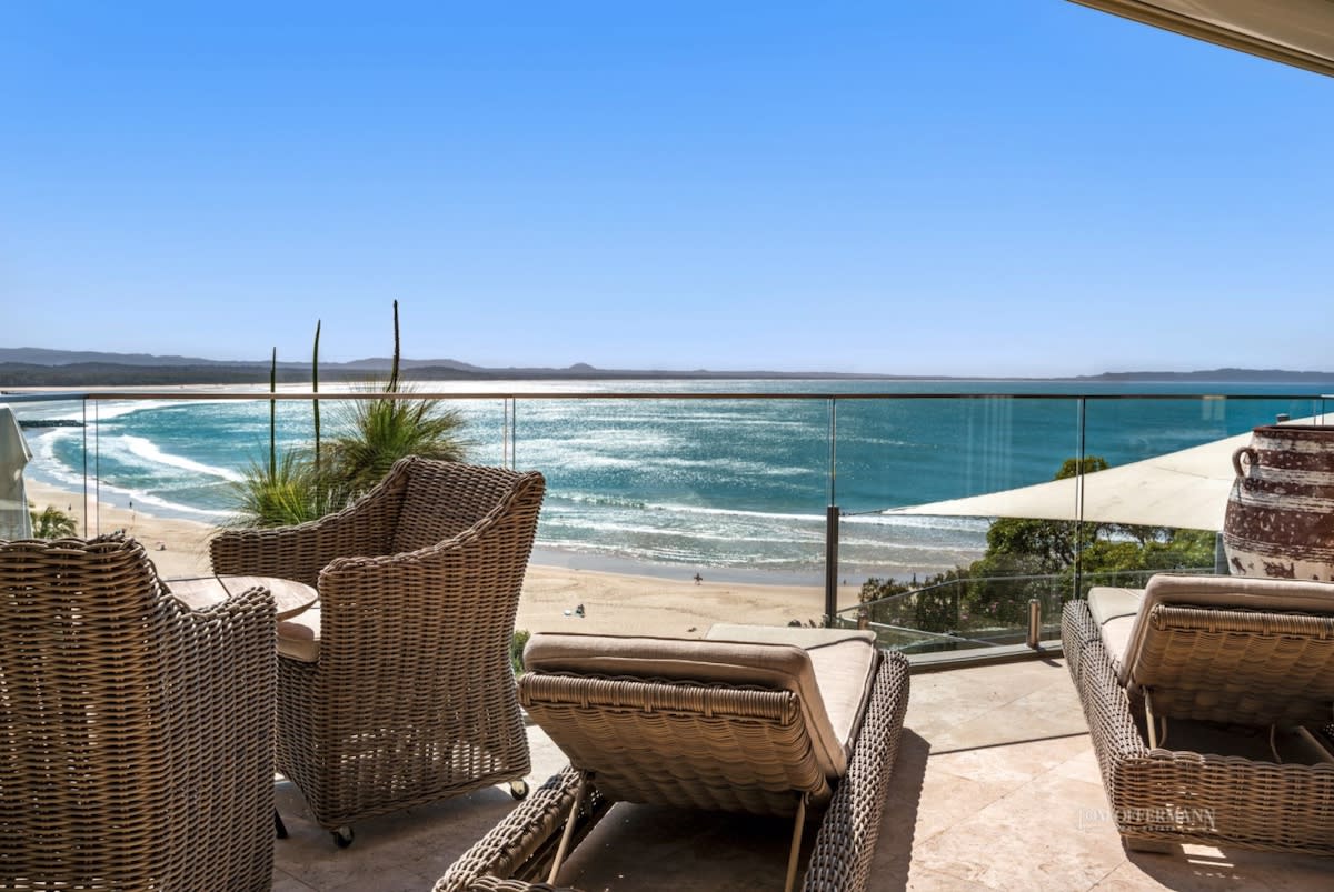 Record $16.1 million luxury Noosa apartment auction