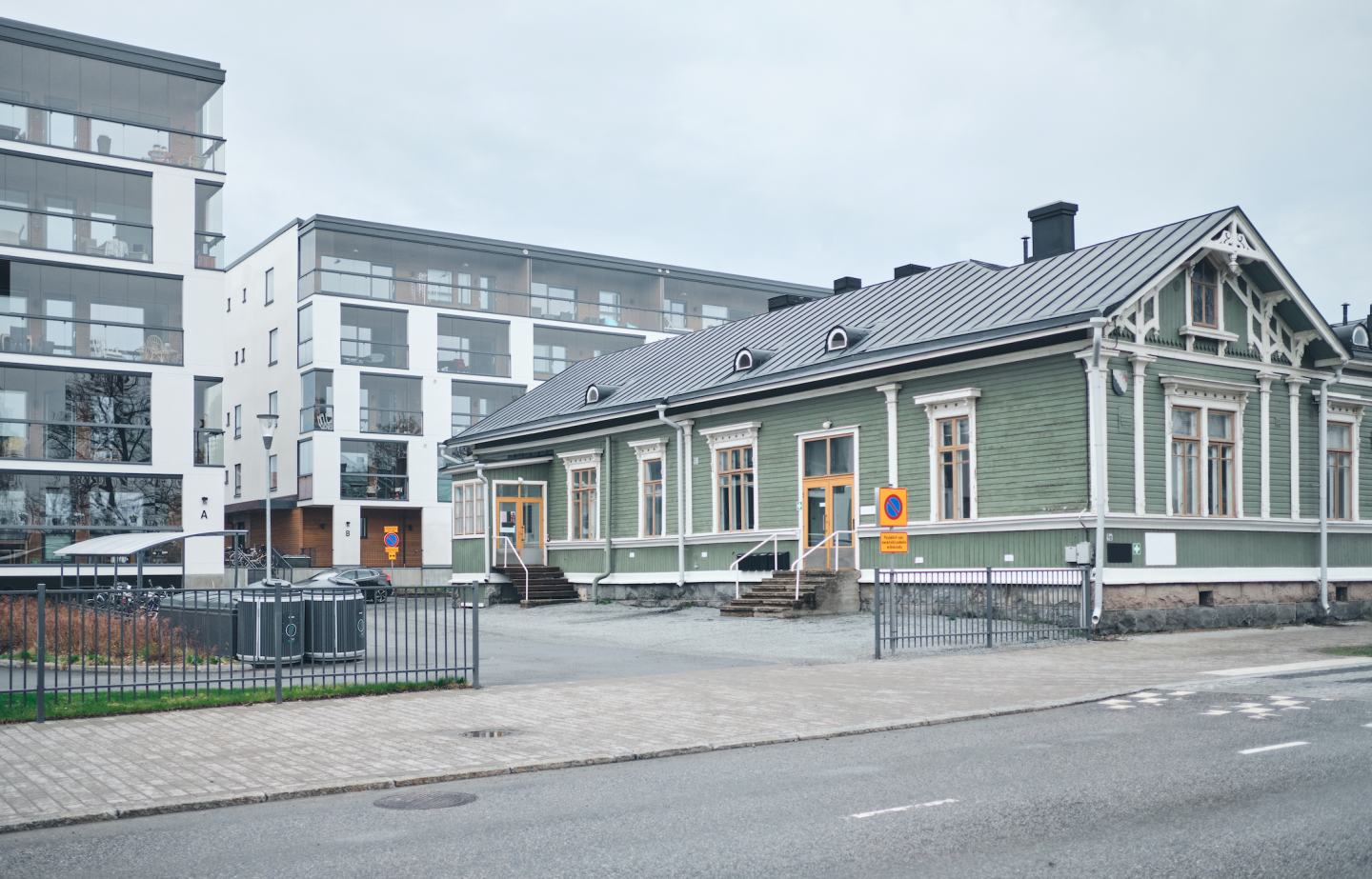 Should you buy a brand new house or renovate an older house?