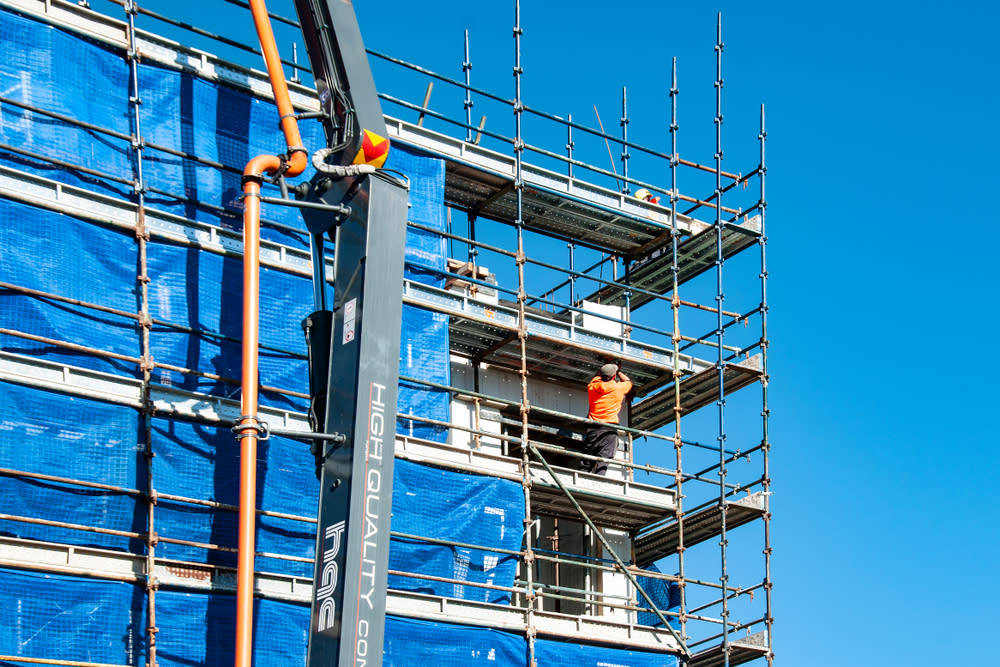 BIS Oxford Economics expects the post-Homebuilder lull to be shallow