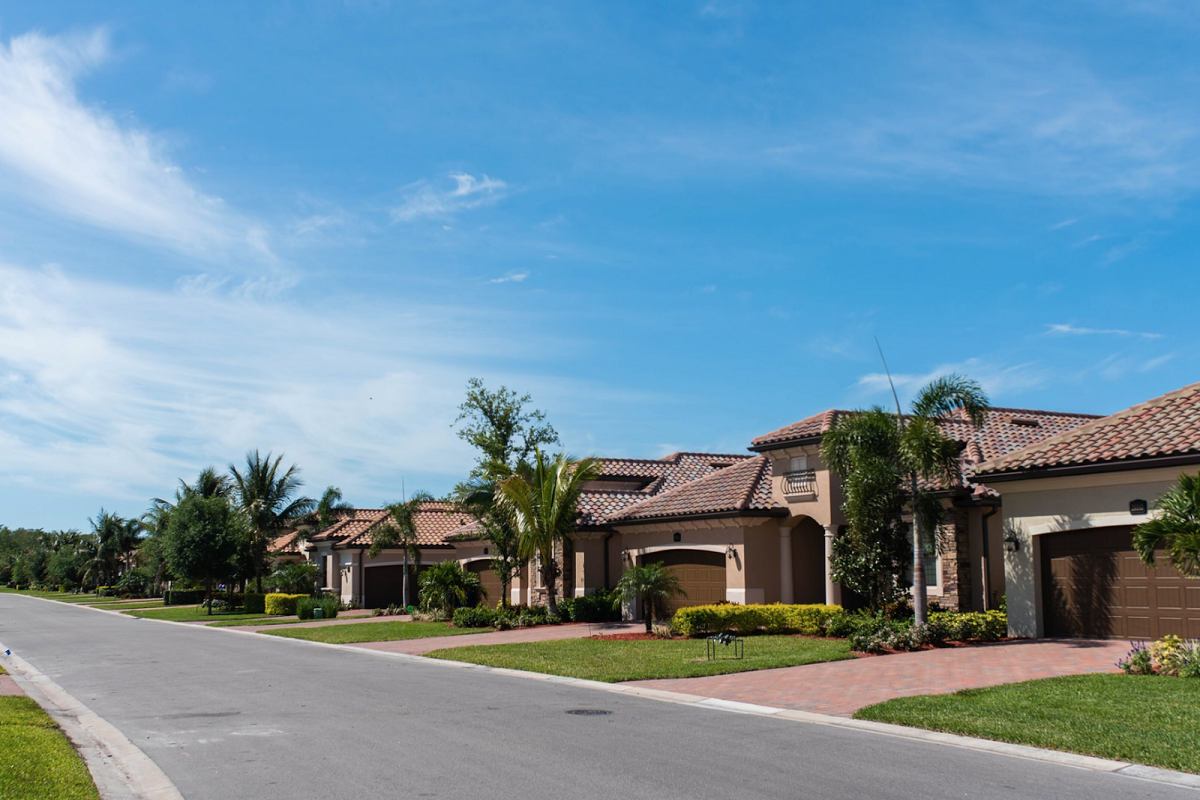 Understanding the Property Cycle When Buying