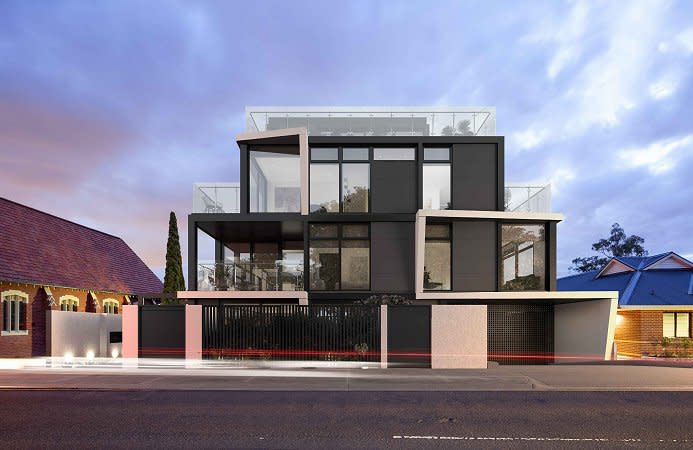 Clique, Ivanhoe Clique, Ivanhoe