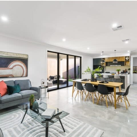 Lofty Building Group, SA Lofty Building Group, SA