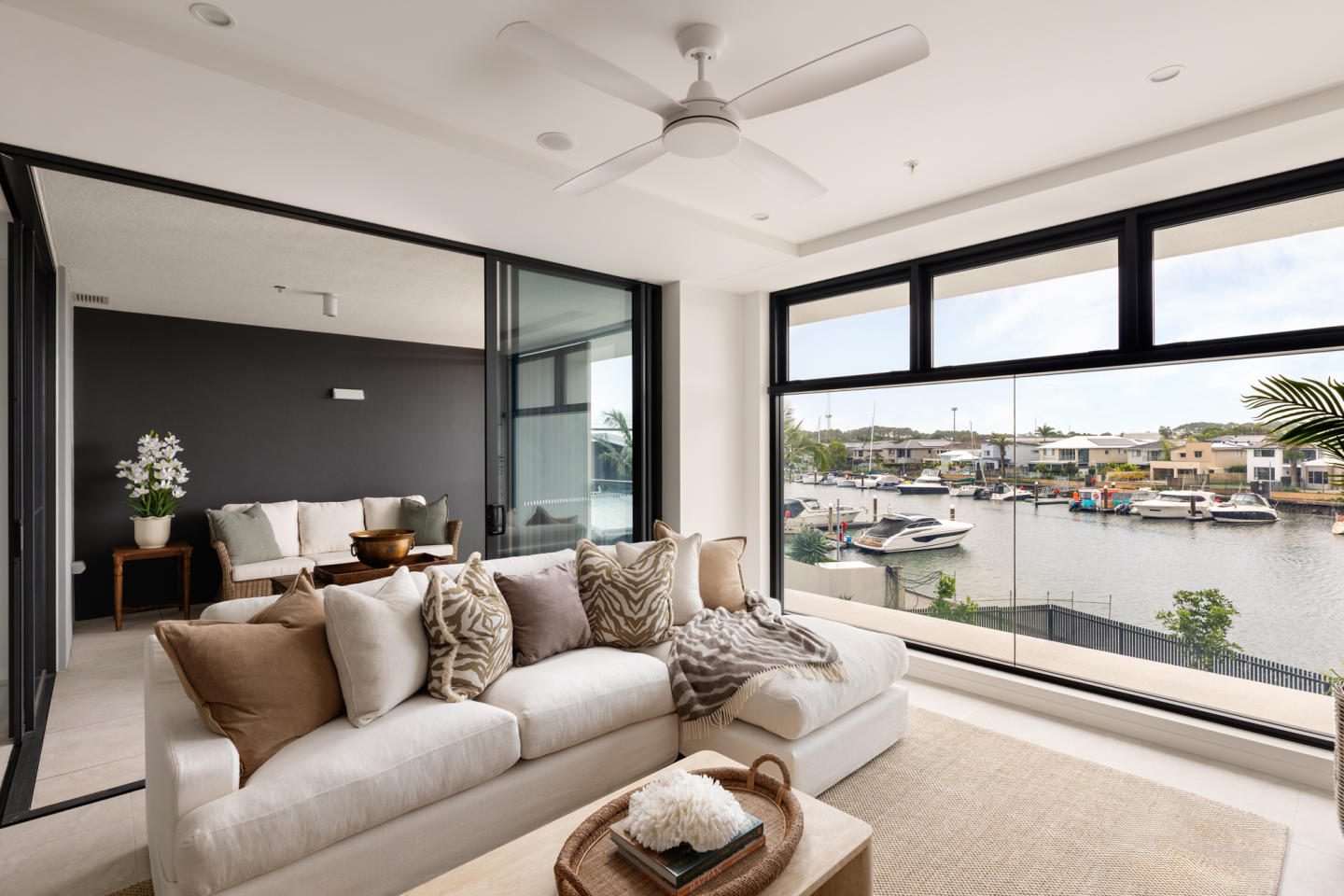 Marina Point Apartments, Hope Island Marina Point Apartments, Hope Island