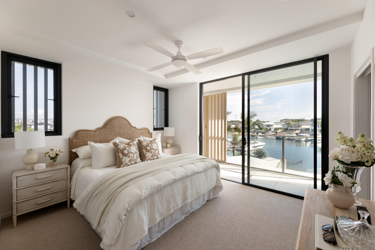 Marina Point Apartments, Hope Island Marina Point Apartments, Hope Island