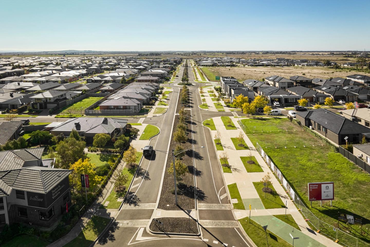 Suburb Property Profile: Mambourin, VIC 3024