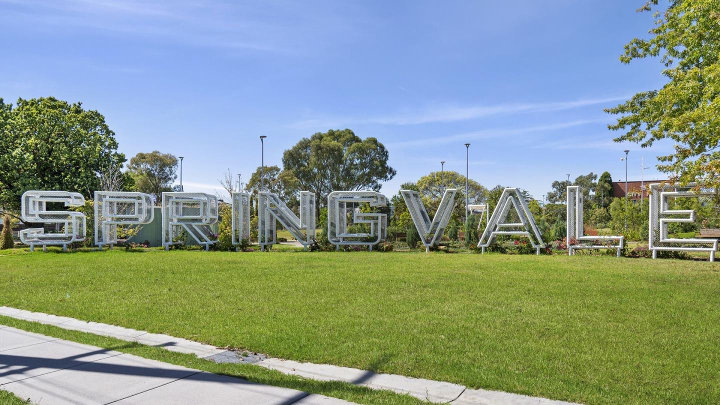 Roselle Townhomes - Springvale South