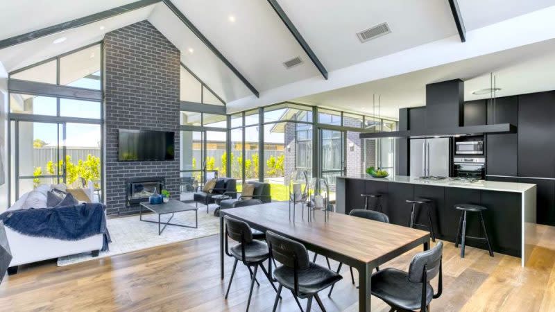 Summit Homes, WA Summit Homes, WA