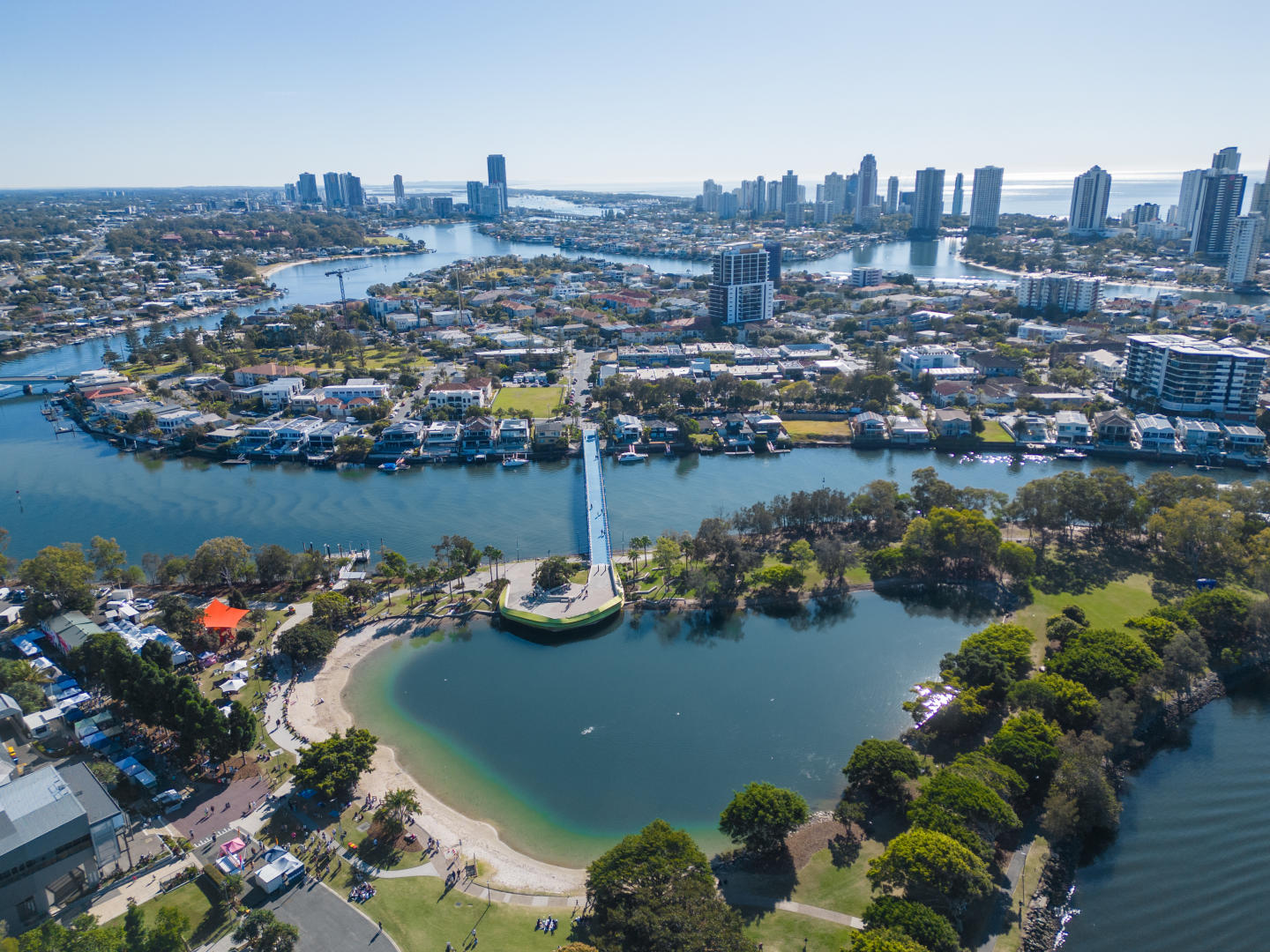 Aere, Chevron Island Aere, Chevron Island