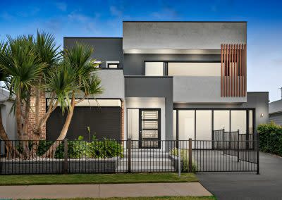 Monster Homes, QLD Monster Homes, QLD