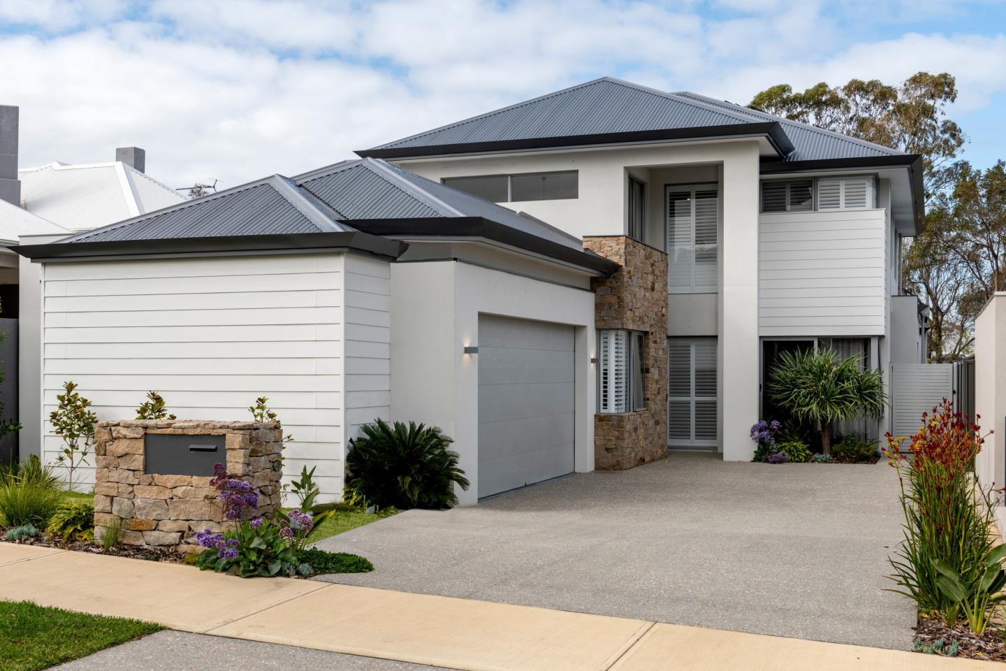 Domination Homes, WA Domination Homes, WA