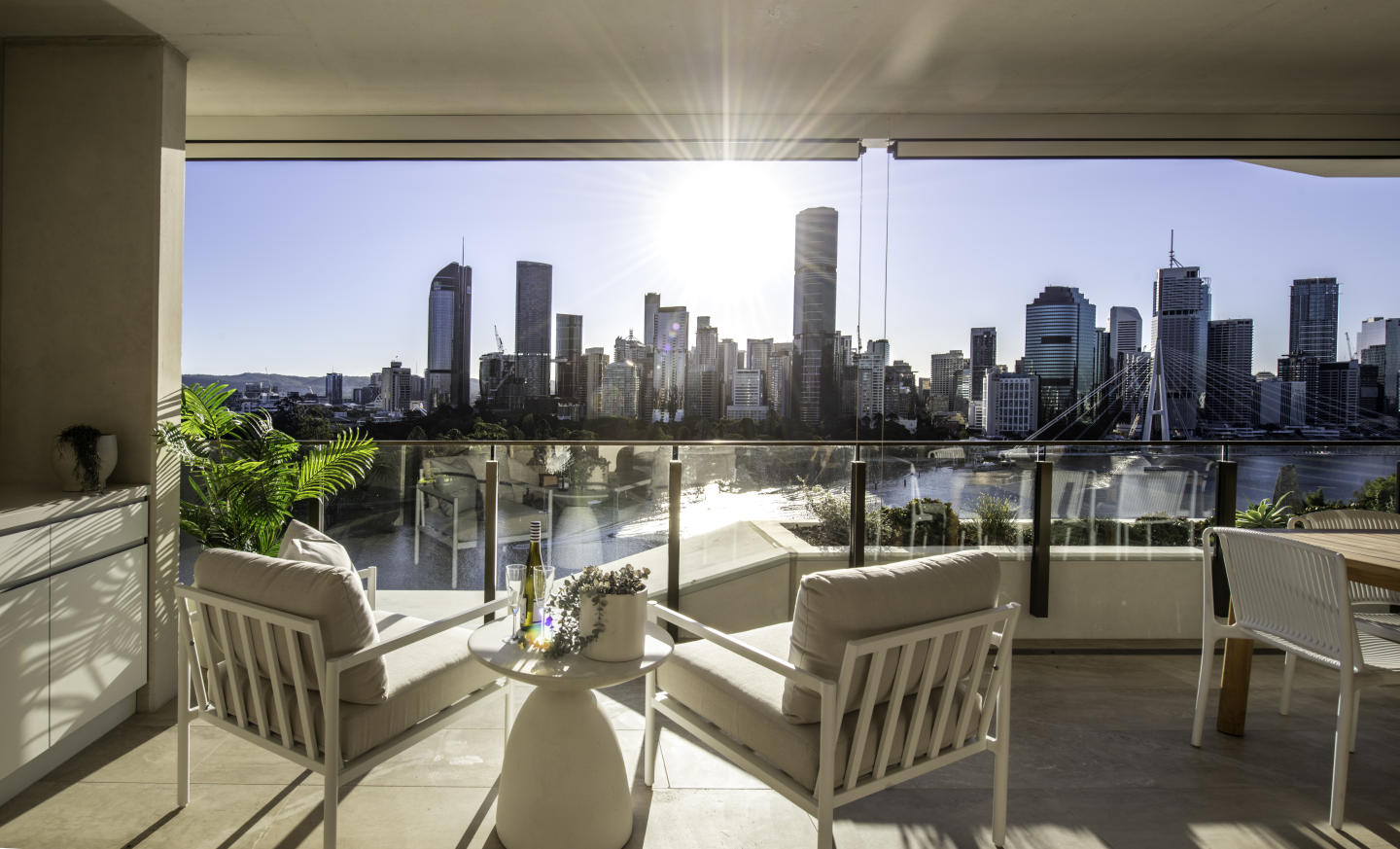 Skye Residences by Pikos, Kangaroo Point Skye Residences by Pikos, Kangaroo Point