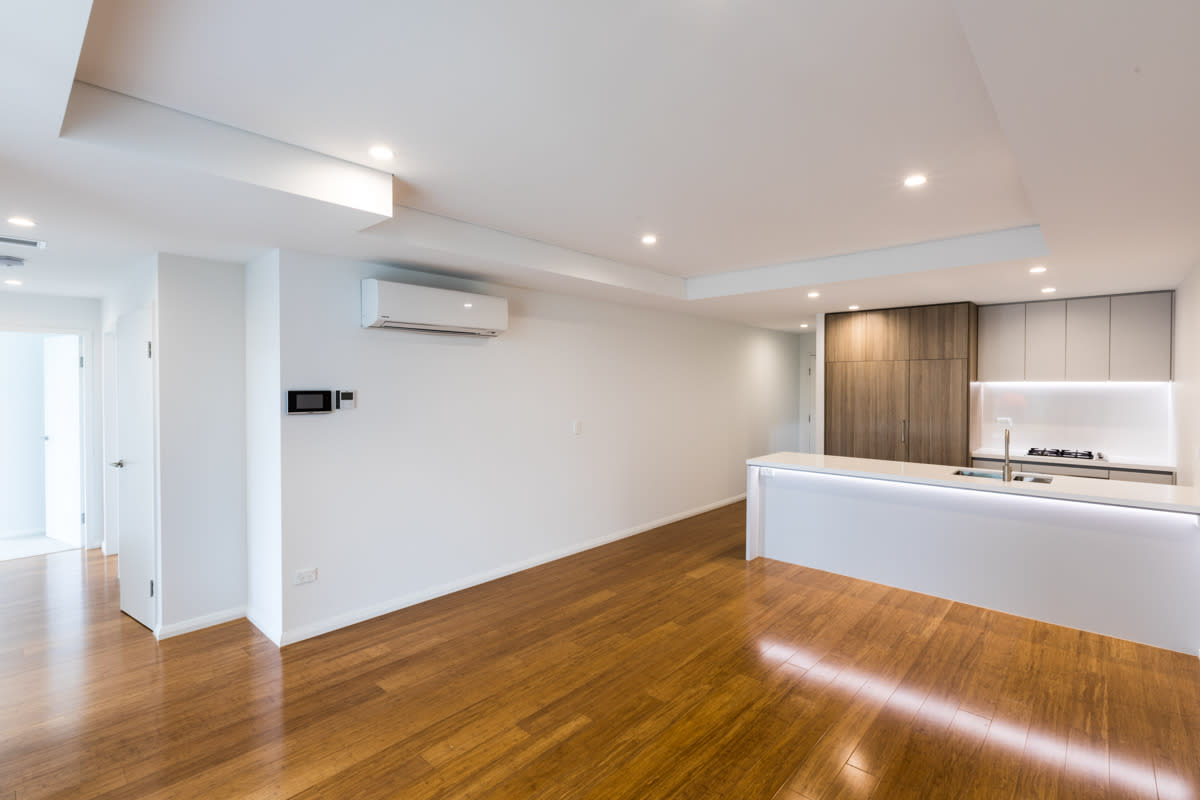 24 Carlingford Road, Epping 24 Carlingford Road, Epping