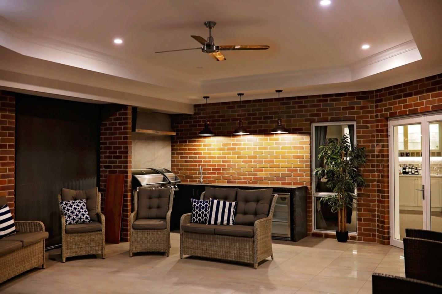 Stallion Homes, WA Stallion Homes, WA
